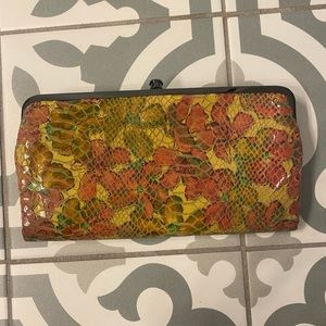 Hobo Lauren wallet like new condition